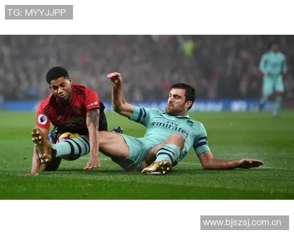 林加德与莱切特场上冲突激烈双方互推互搡引发热议